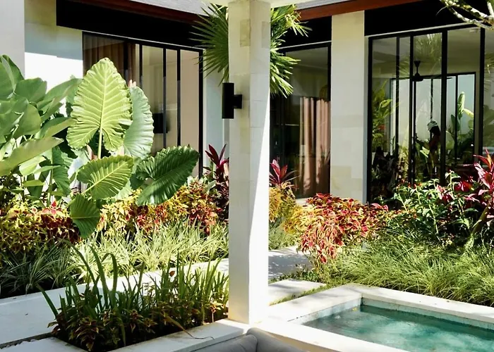 Jungle - 5br Luxury With Private Gym Enjoy Forest ウブド